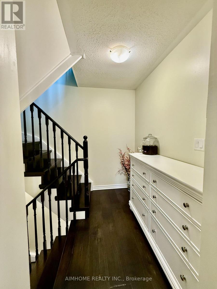 9 - 4 Eaton Park Lane, Toronto (L'amoreaux), Ontario  M1W 0A5 - Photo 11 - E12217309