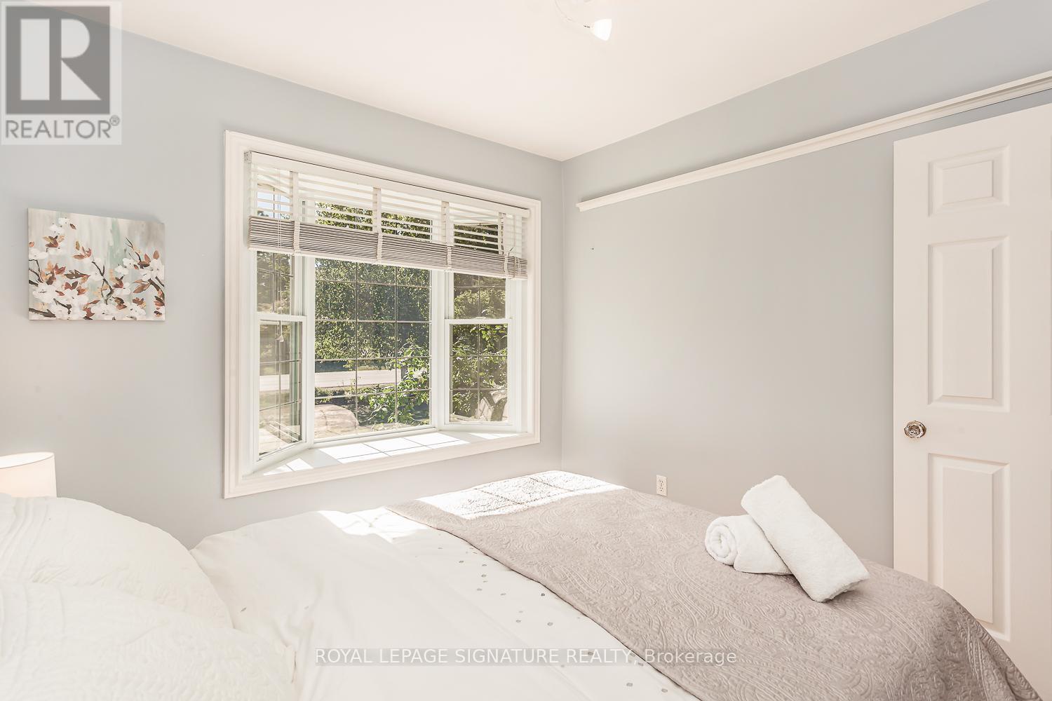383 Maplehurst Avenue, Oakville (Br Bronte), Ontario  L6L 4Y3 - Photo 24 - W12215129