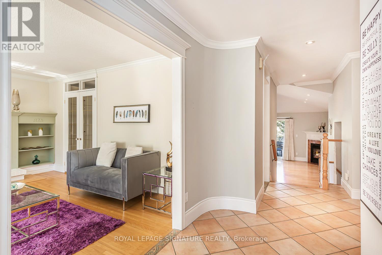 383 Maplehurst Avenue, Oakville (Br Bronte), Ontario  L6L 4Y3 - Photo 8 - W12215129