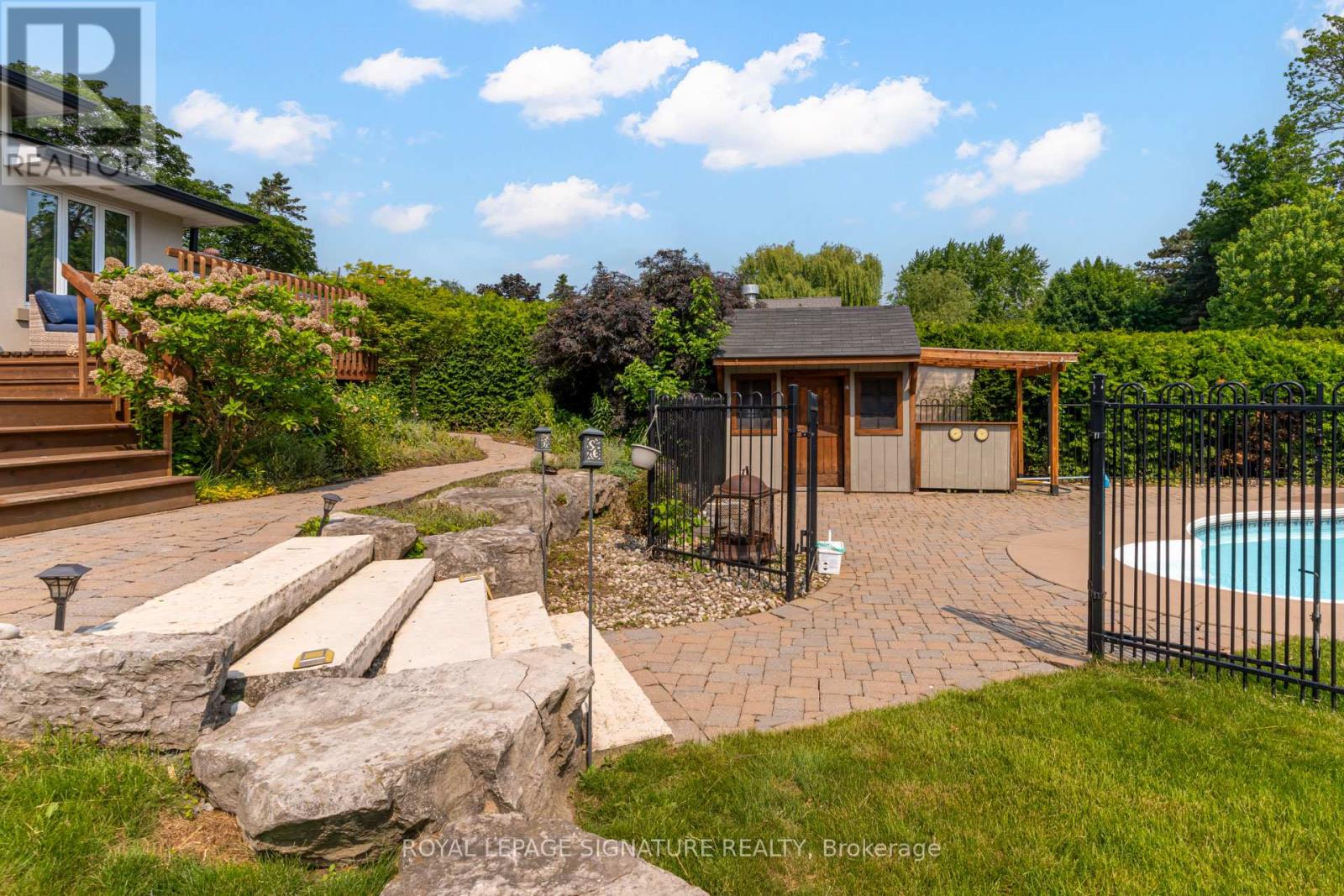 383 Maplehurst Avenue, Oakville (Br Bronte), Ontario  L6L 4Y3 - Photo 42 - W12215129