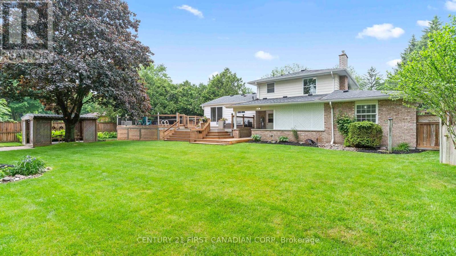 573 Churchill Crescent, Strathroy-Caradoc, Ontario  N0L 1W0 - Photo 29 - X12211793
