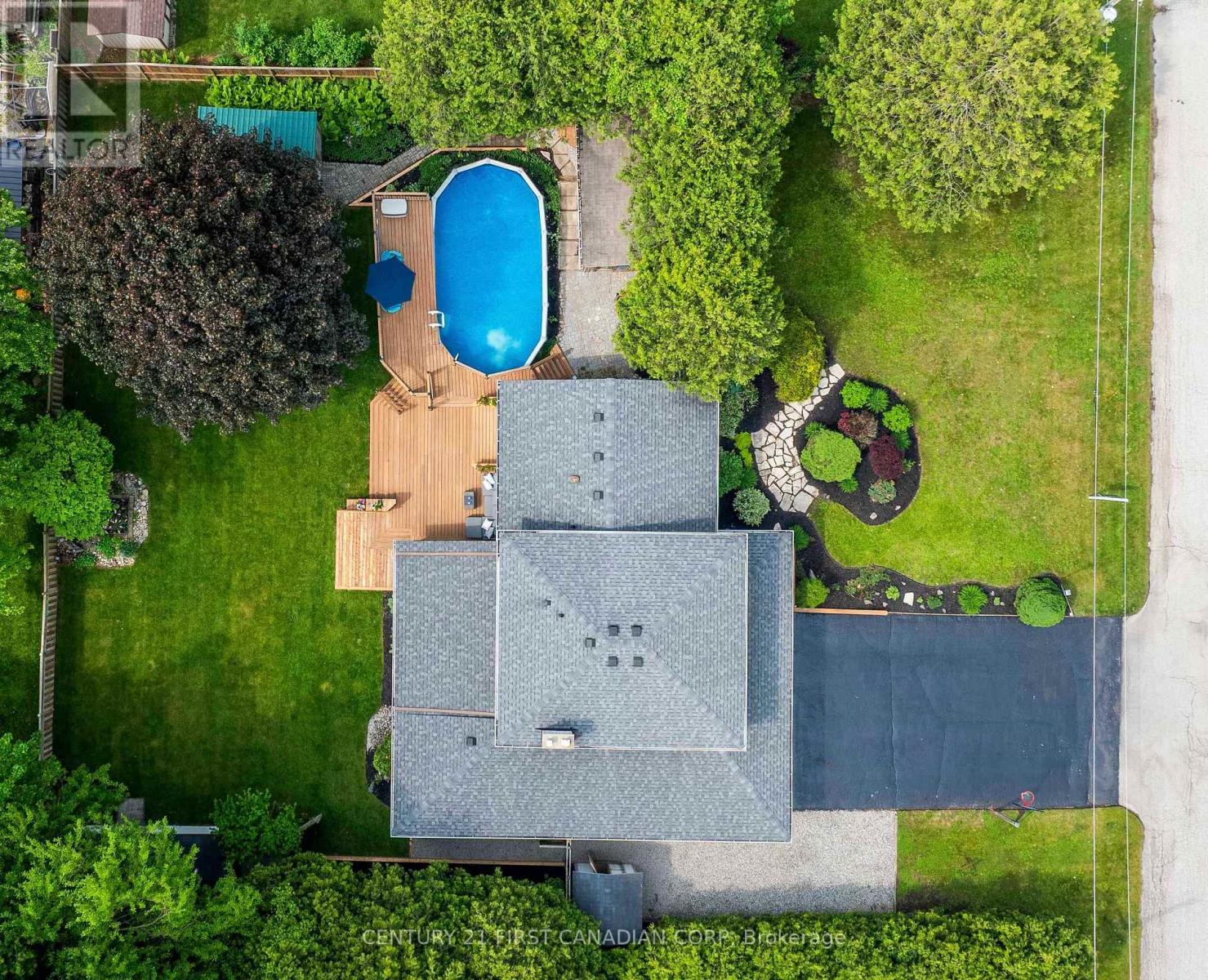 573 Churchill Crescent, Strathroy-Caradoc, Ontario  N0L 1W0 - Photo 48 - X12211793