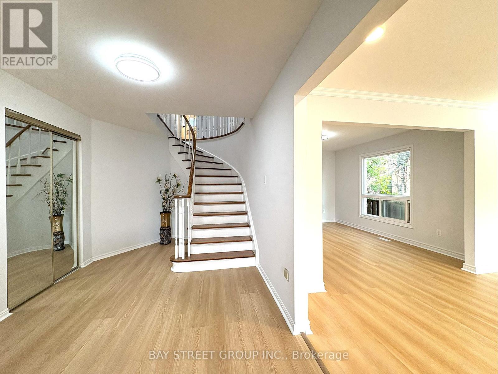 3 Ascot Crescent, Markham (Milliken Mills West), Ontario  L3R 3P5 - Photo 15 - N12217171