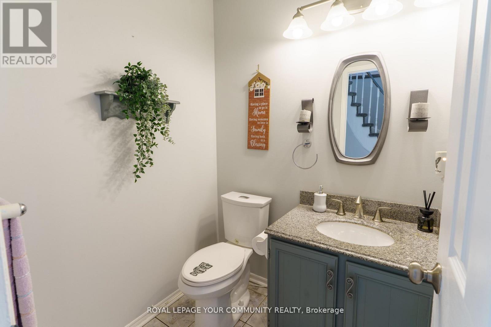 6 Oakmeadow Boulevard, Georgina (Keswick South), Ontario  L4P 3L1 - Photo 11 - N12217187