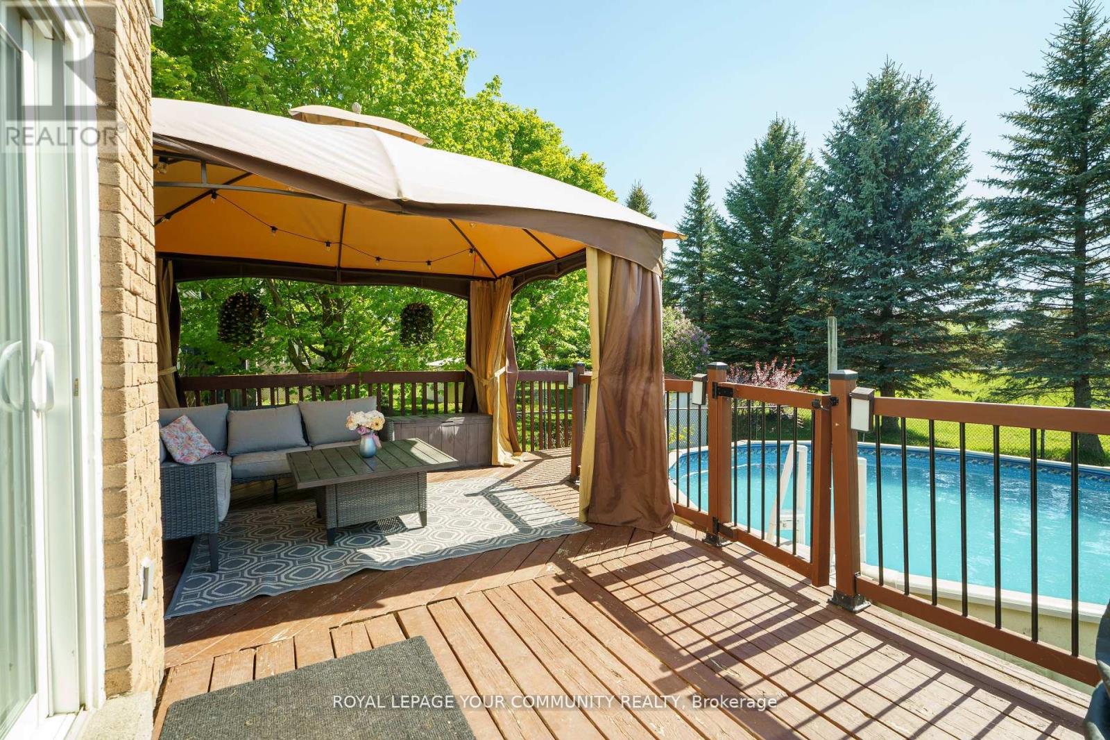 6 Oakmeadow Boulevard, Georgina (Keswick South), Ontario  L4P 3L1 - Photo 24 - N12217187