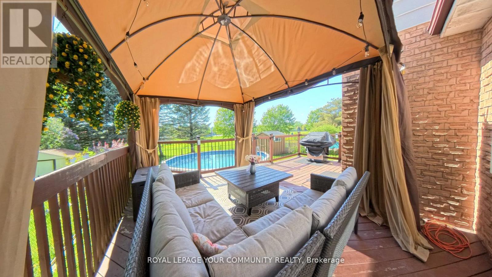 6 Oakmeadow Boulevard, Georgina (Keswick South), Ontario  L4P 3L1 - Photo 26 - N12217187