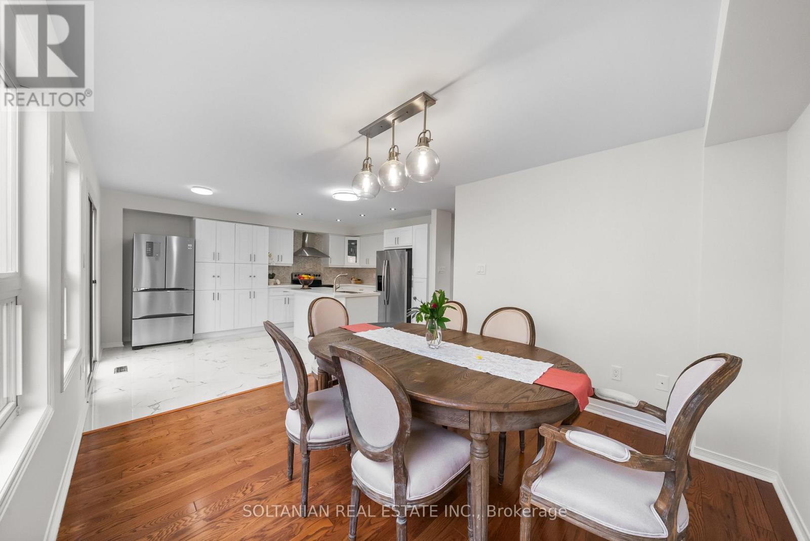 25 Bassett Avenue, Richmond Hill (Langstaff), Ontario  L4B 4J9 - Photo 14 - N12217190
