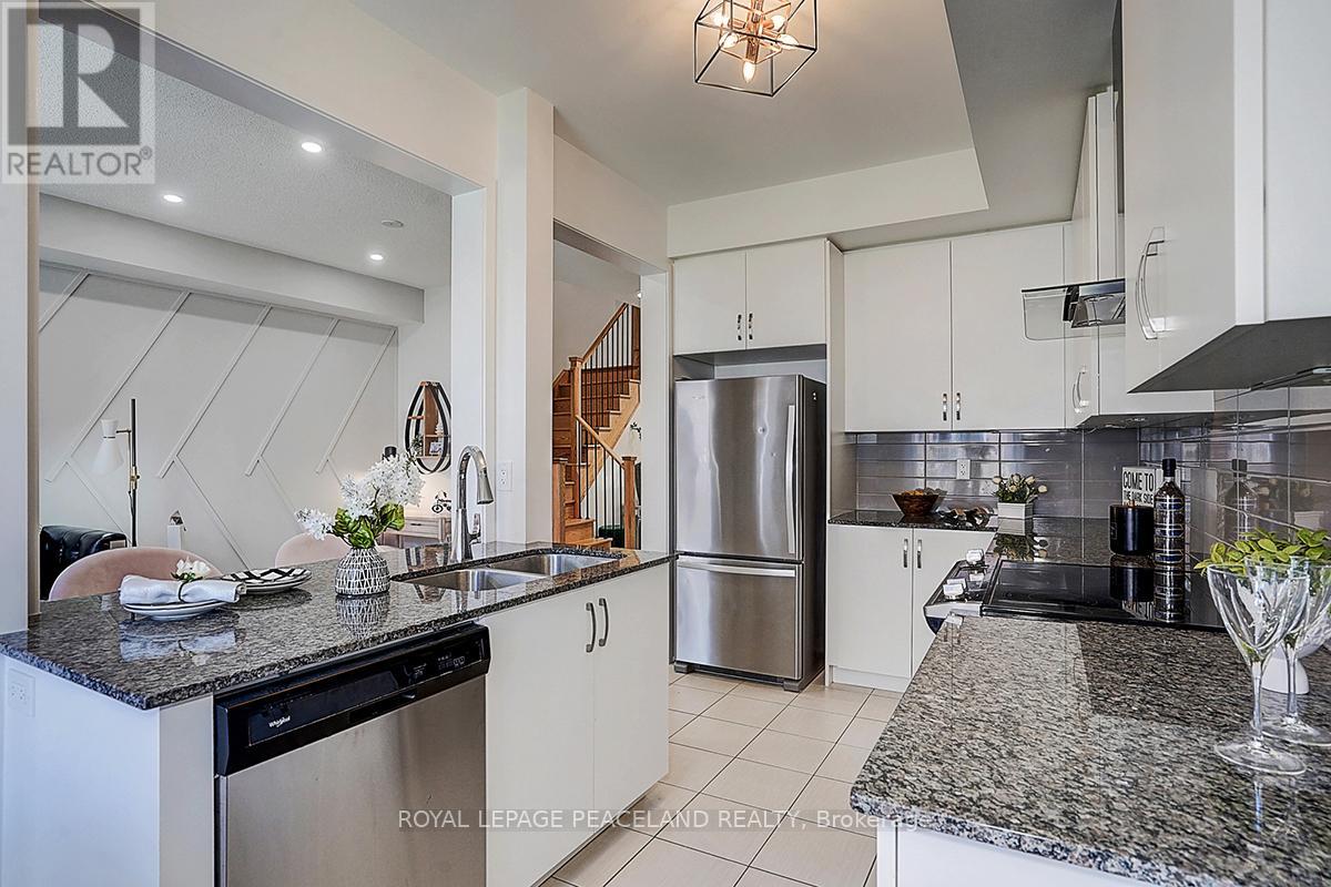 103 Knott End Crescent, Newmarket (Glenway Estates), Ontario  L3X 3A8 - Photo 16 - N12217202