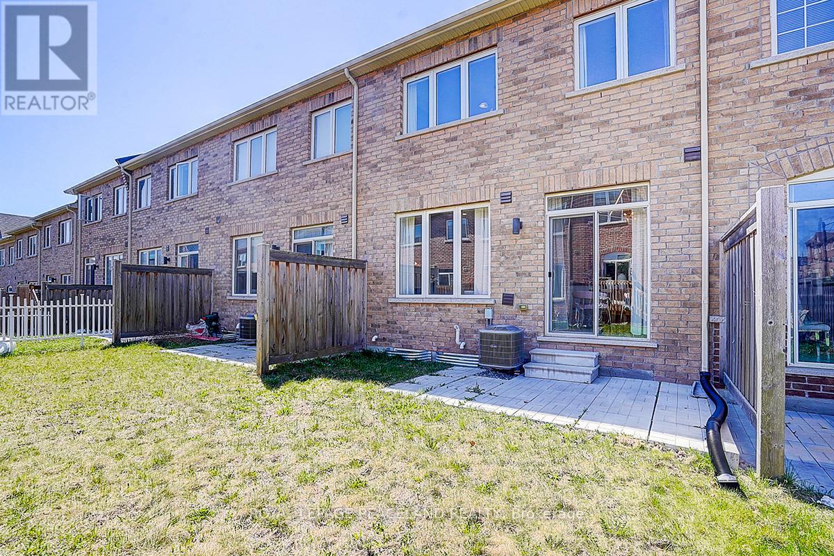 103 Knott End Crescent, Newmarket (Glenway Estates), Ontario  L3X 3A8 - Photo 35 - N12217202