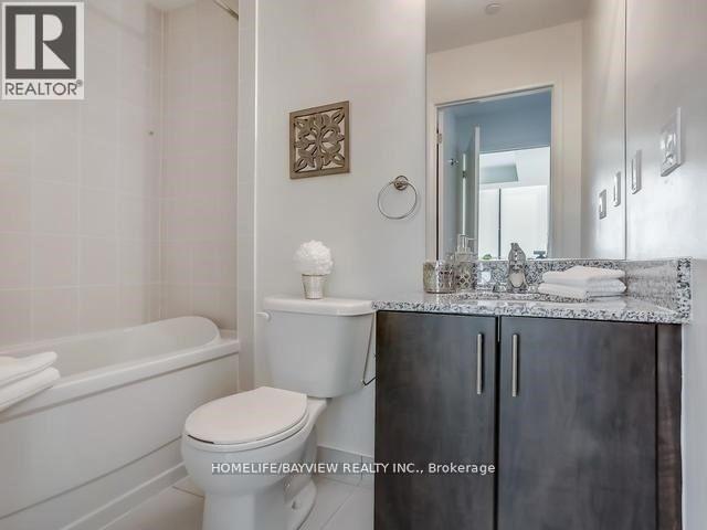 2701 - 2900 Highway 7, Vaughan (Concord), Ontario  L4K 1W8 - Photo 4 - N12217366