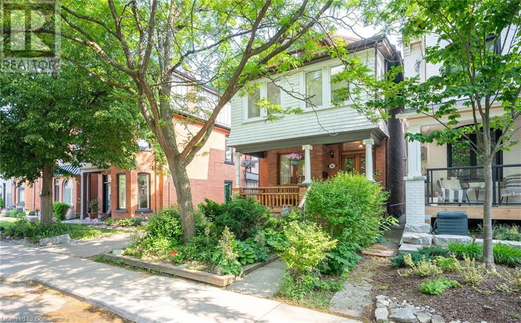 300 CHARLTON Avenue W, Hamilton, Ontario