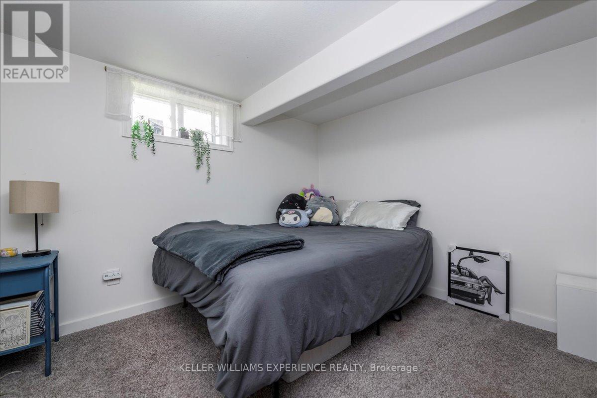 174 Duckworth Street, Barrie (Codrington), Ontario  L4M 3W5 - Photo 24 - S12217206