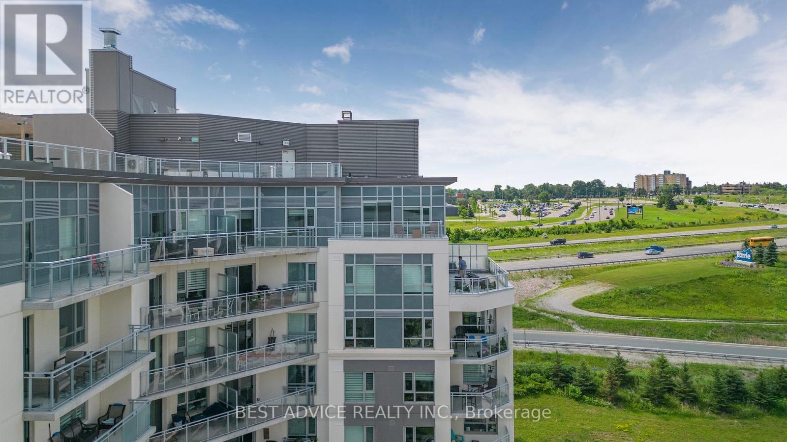 809 - 56 Lakeside Terrace, Barrie (Little Lake), Ontario  L4M 0L4 - Photo 37 - S12217223