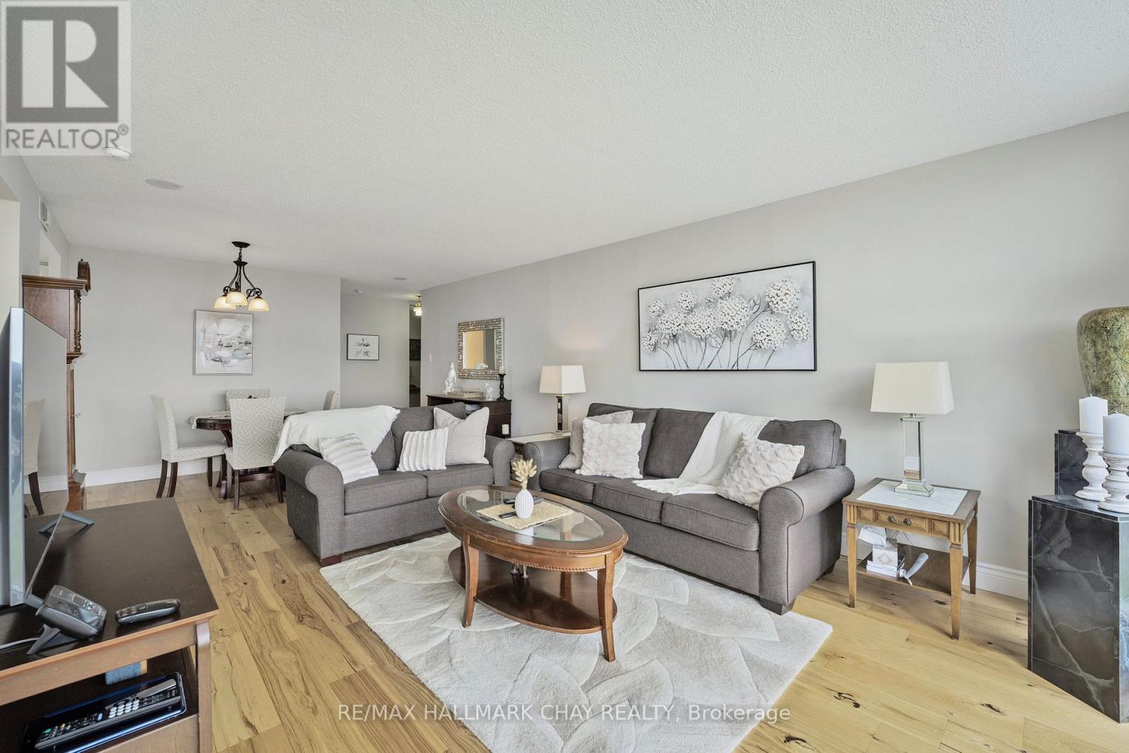 610 - 65 Ellen Street, Barrie, Ontario  L4N 3A5 - Photo 11 - S12217242