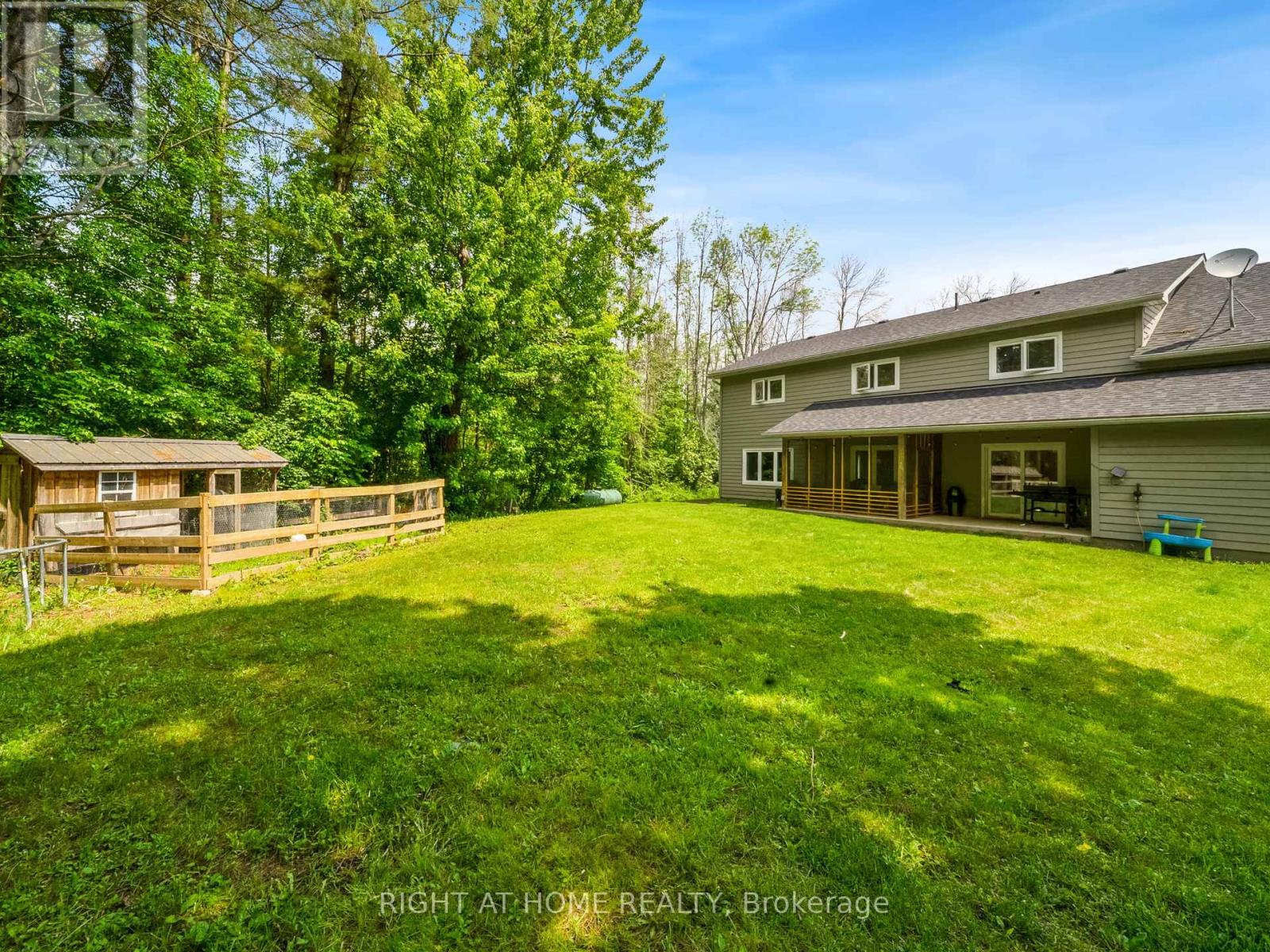 4098 Cambrian Road, Severn, Ontario  L0K 2B0 - Photo 26 - S12217243