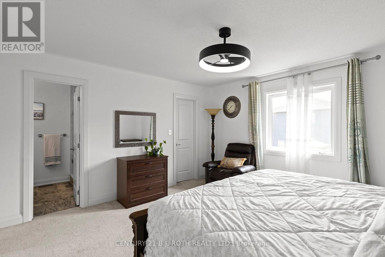 10 Alaskan Heights, Barrie (Holly), Ontario  L9J 0H9 - Photo 16 - S12217255
