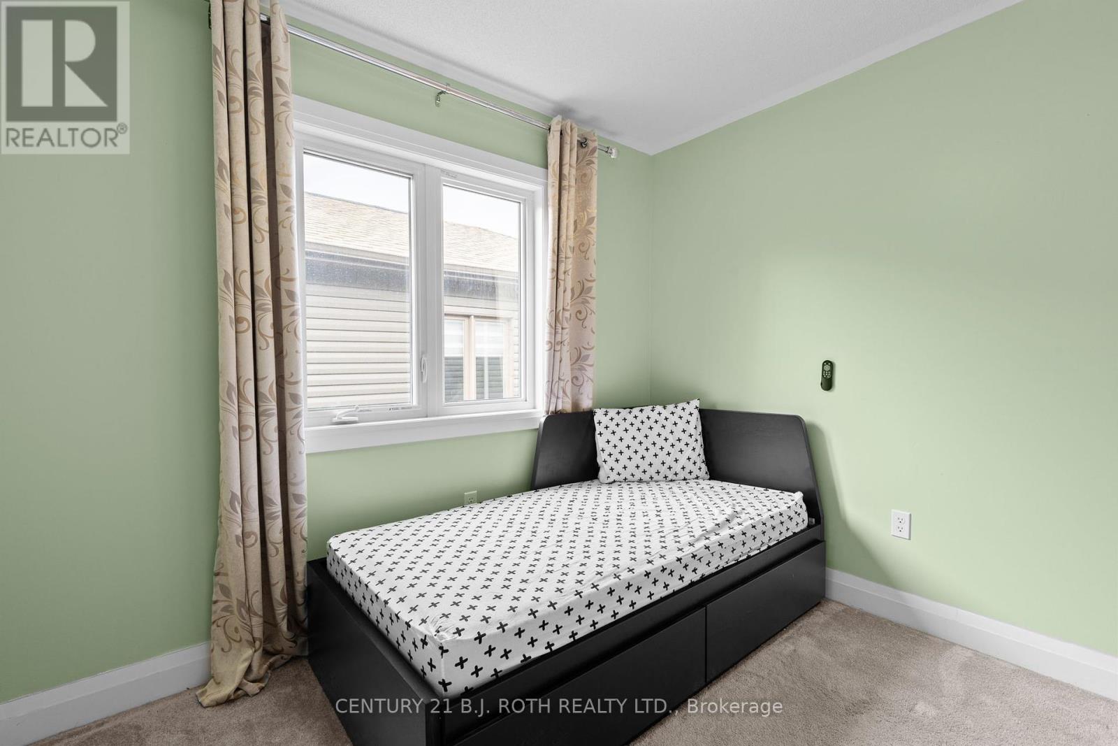 10 Alaskan Heights, Barrie (Holly), Ontario  L9J 0H9 - Photo 23 - S12217255