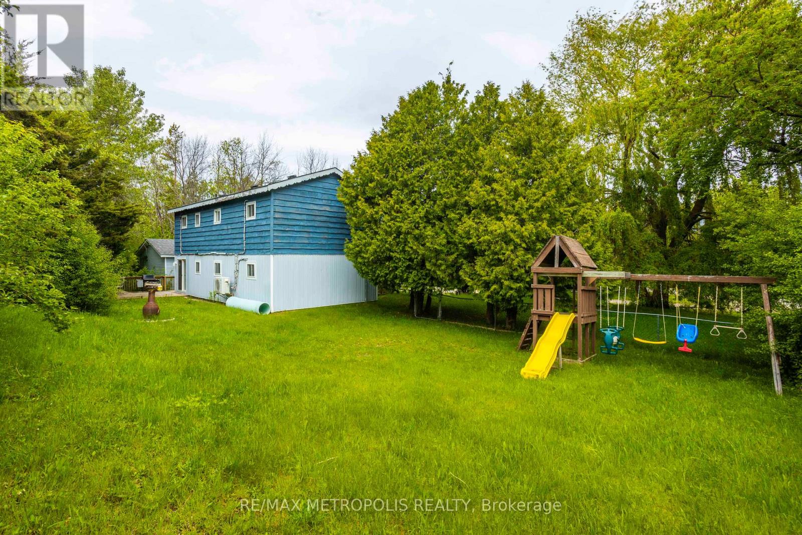 56 Georgian Manor Drive, Collingwood, Ontario  L9Y 3Z1 - Photo 40 - S12217322