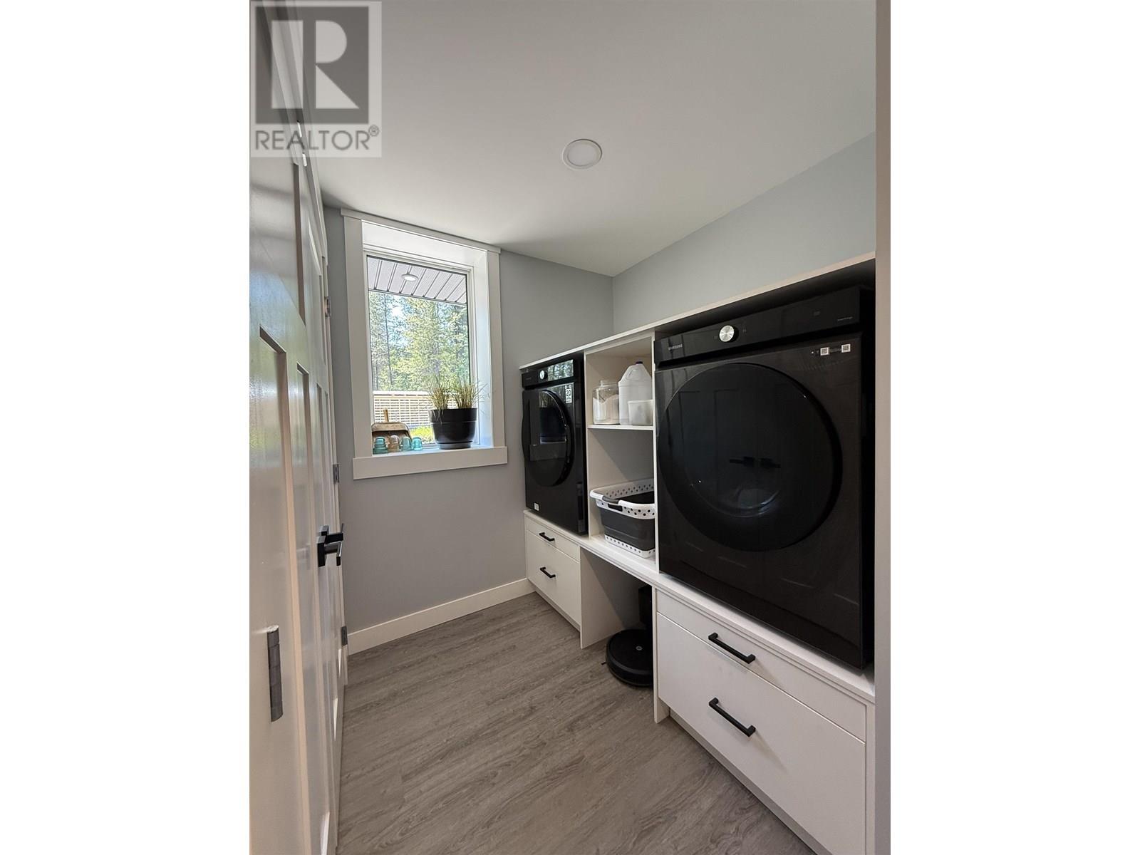 24151 River Road, Smithers, British Columbia  V0J 2N1 - Photo 16 - R3015003