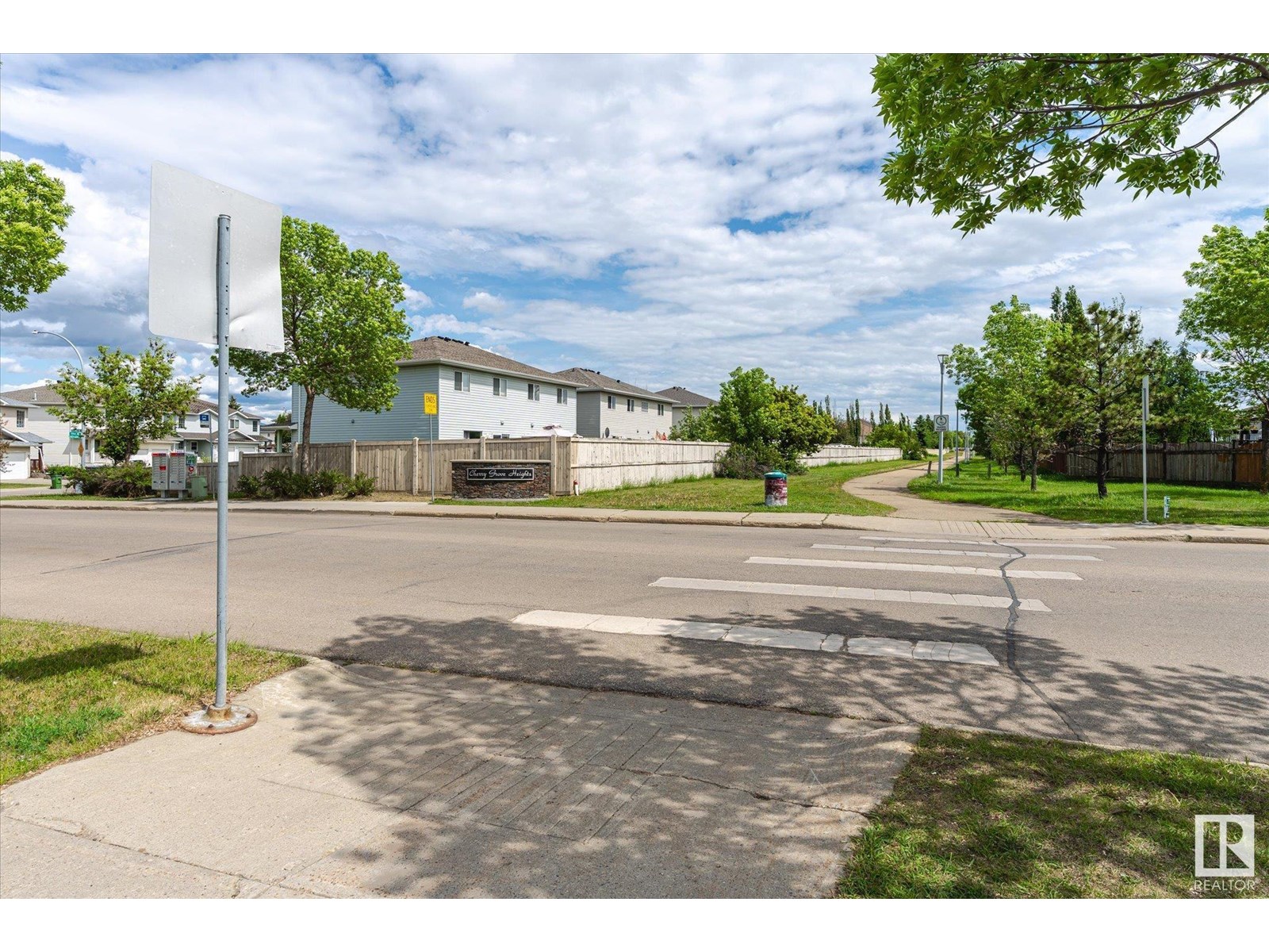 6831 159a Av Nw, Edmonton, Alberta  T5Z 3N9 - Photo 32 - E4442080