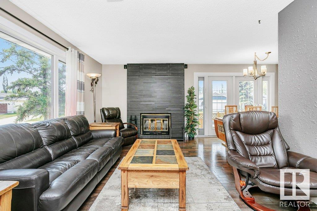 8004 182 St Nw, Edmonton, Alberta  T5T 0Z8 - Photo 4 - E4441984