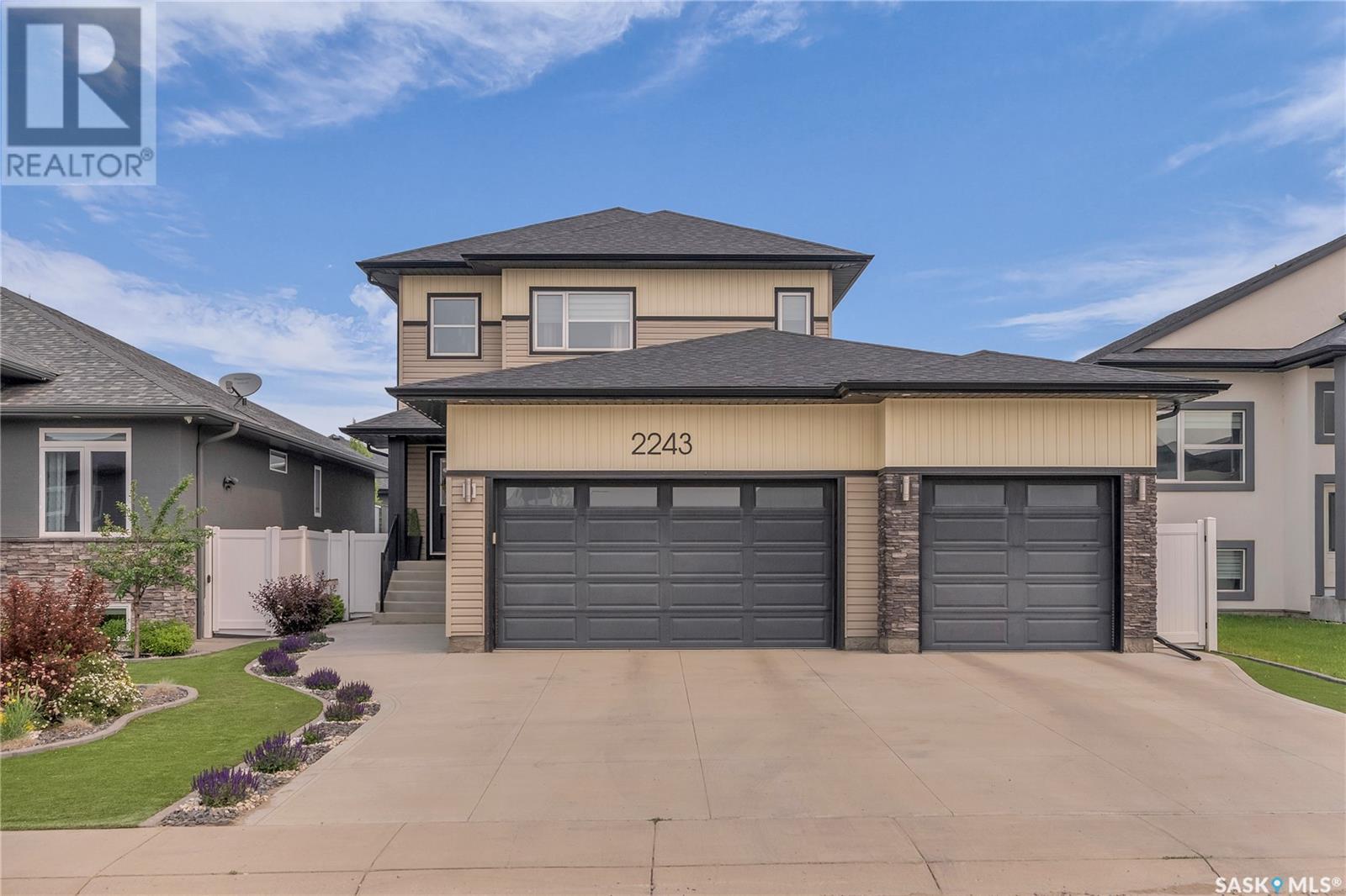 2243 Rosewood DRIVE, Saskatoon, Saskatchewan