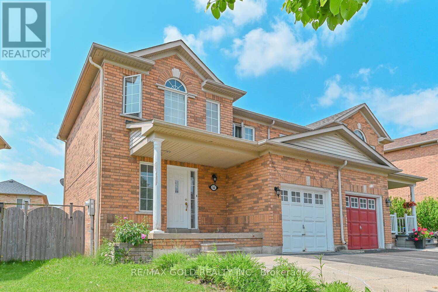 14 Topiary Lane, Brampton (Fletcher's Meadow), Ontario  L7A 2K6 - Photo 2 - W12217200