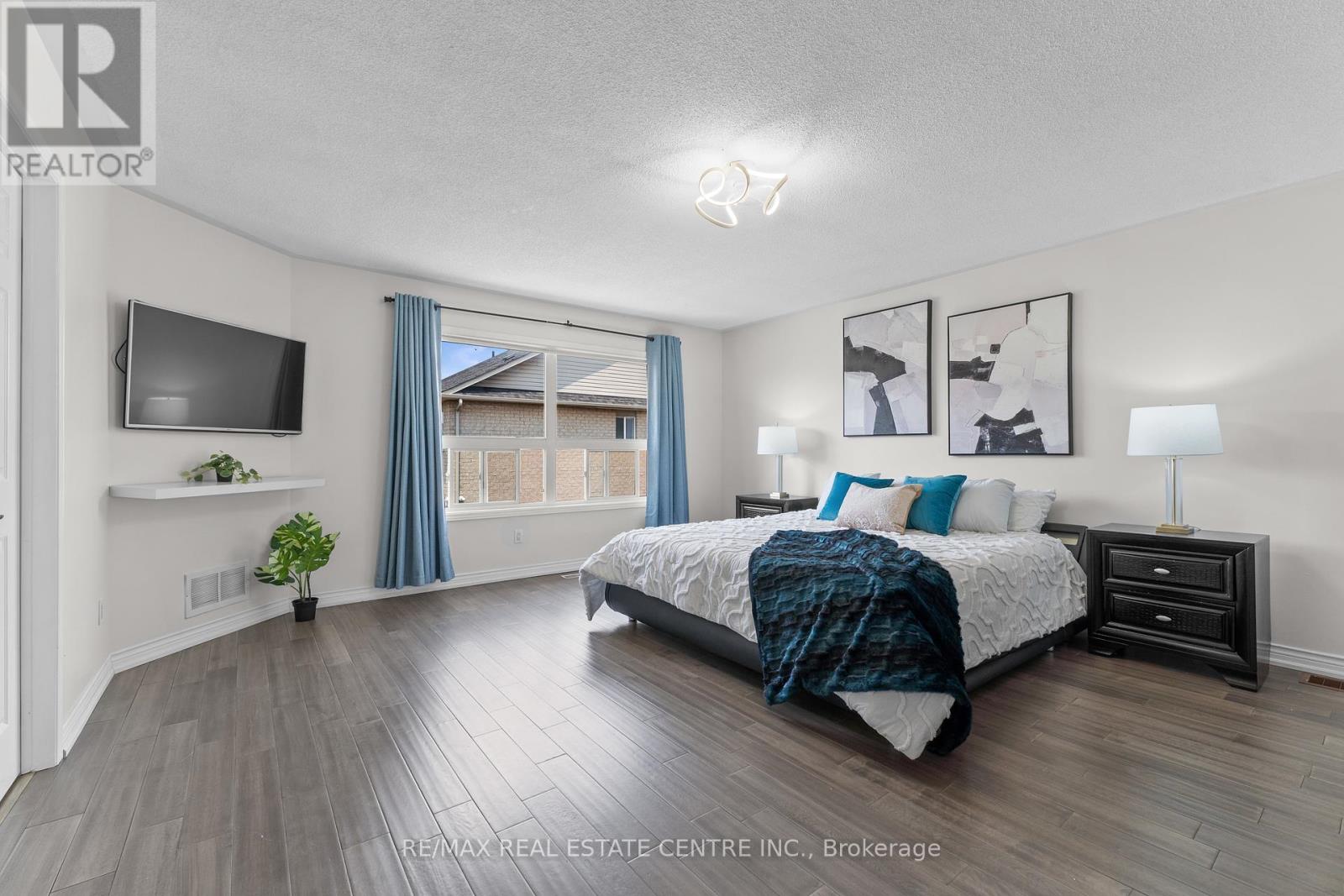 42 Zia Dodda Crescent, Brampton, Ontario  L6P 1J6 - Photo 24 - W12217209