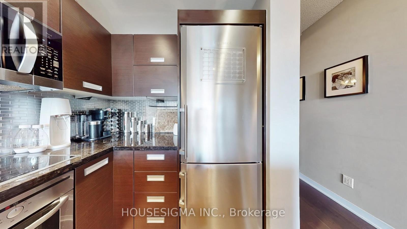 1815 - 88 Park Lawn Road, Toronto (Mimico), Ontario  M8Y 0B6 - Photo 17 - W12217221