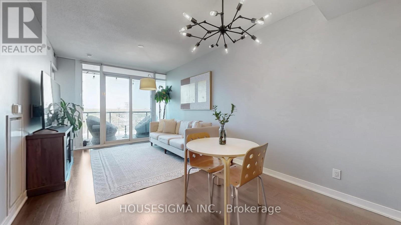 1815 - 88 Park Lawn Road, Toronto (Mimico), Ontario  M8Y 0B6 - Photo 9 - W12217221
