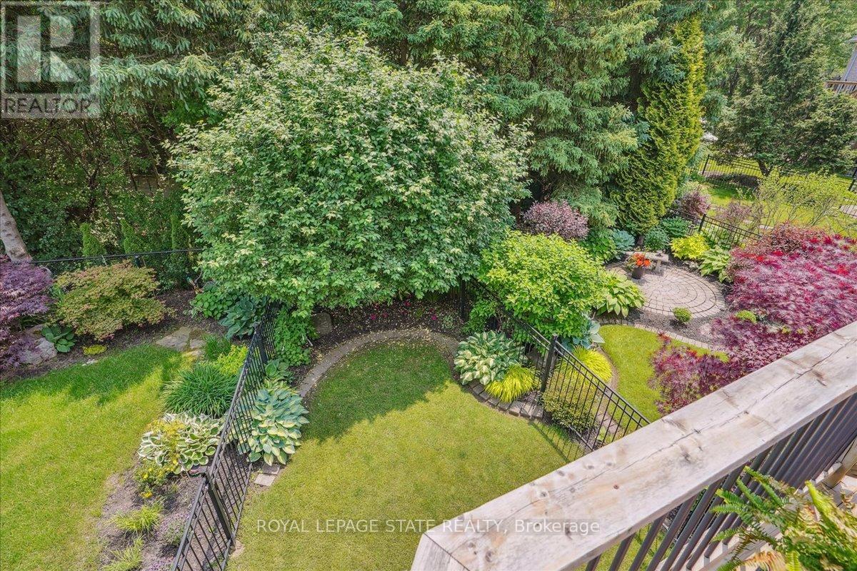 2328 Woodfield Road, Oakville (Ro River Oaks), Ontario  L6H 6Y6 - Photo 24 - W12217249