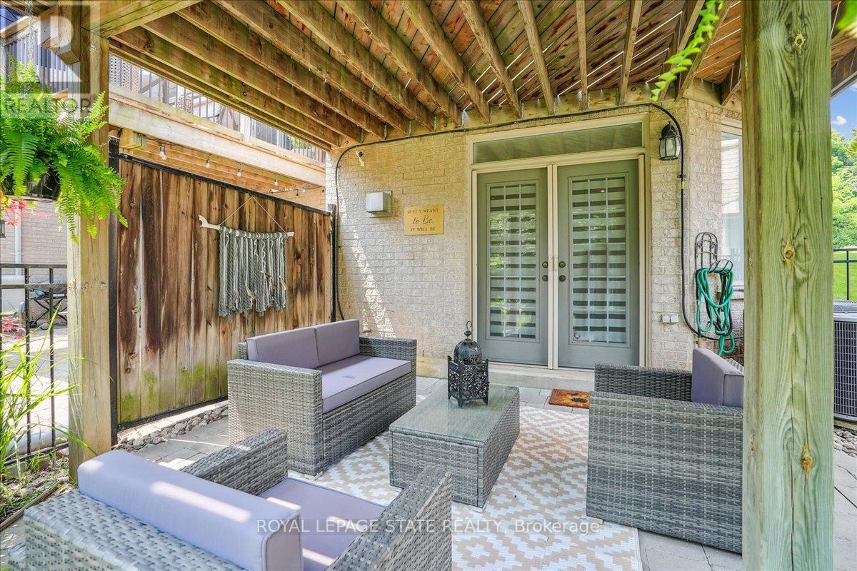 2328 Woodfield Road, Oakville (Ro River Oaks), Ontario  L6H 6Y6 - Photo 42 - W12217249