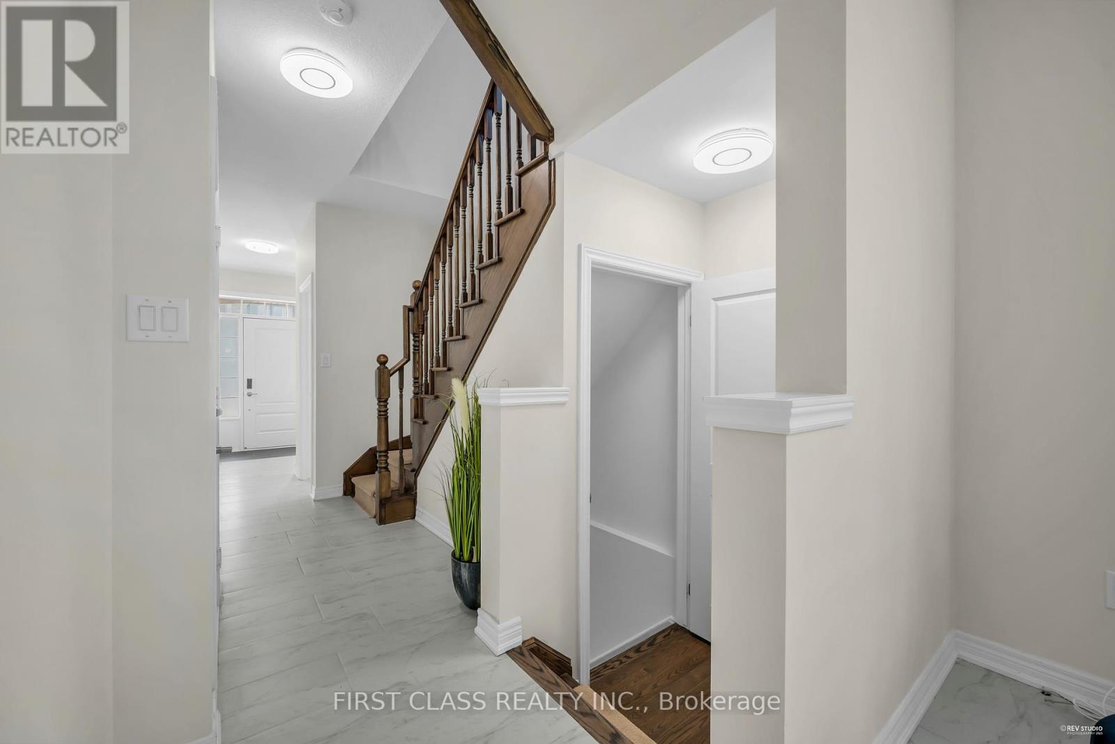 3337 Mockingbird Common Street, Oakville (Jm Joshua Meadows), Ontario  L6H 0X1 - Photo 19 - W12217296