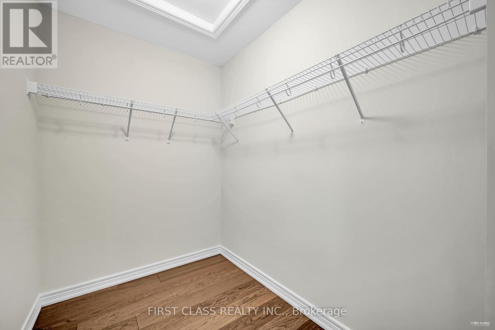 3337 Mockingbird Common Street, Oakville (Jm Joshua Meadows), Ontario  L6H 0X1 - Photo 31 - W12217296