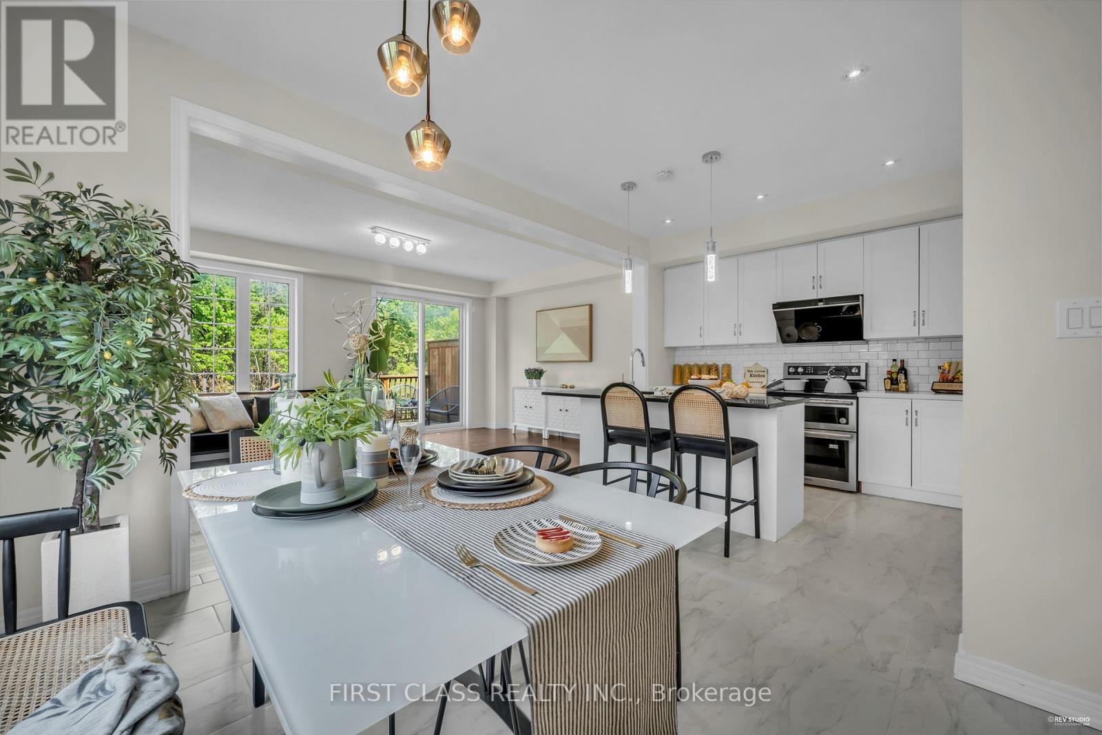 3337 Mockingbird Common Street, Oakville (Jm Joshua Meadows), Ontario  L6H 0X1 - Photo 6 - W12217296
