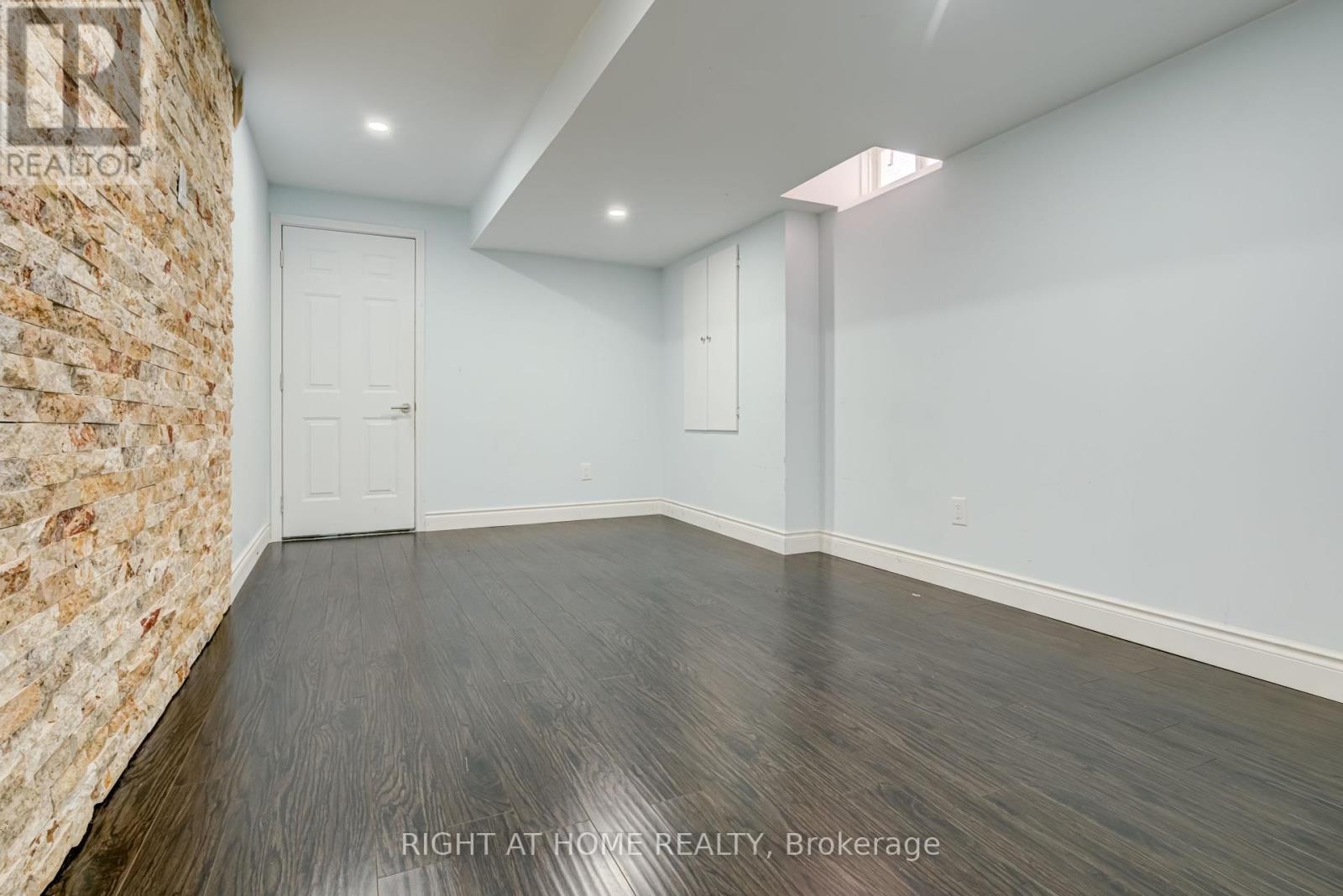 19 Peachill Court, Brampton (Bram East), Ontario  L6P 3E6 - Photo 29 - W12217354