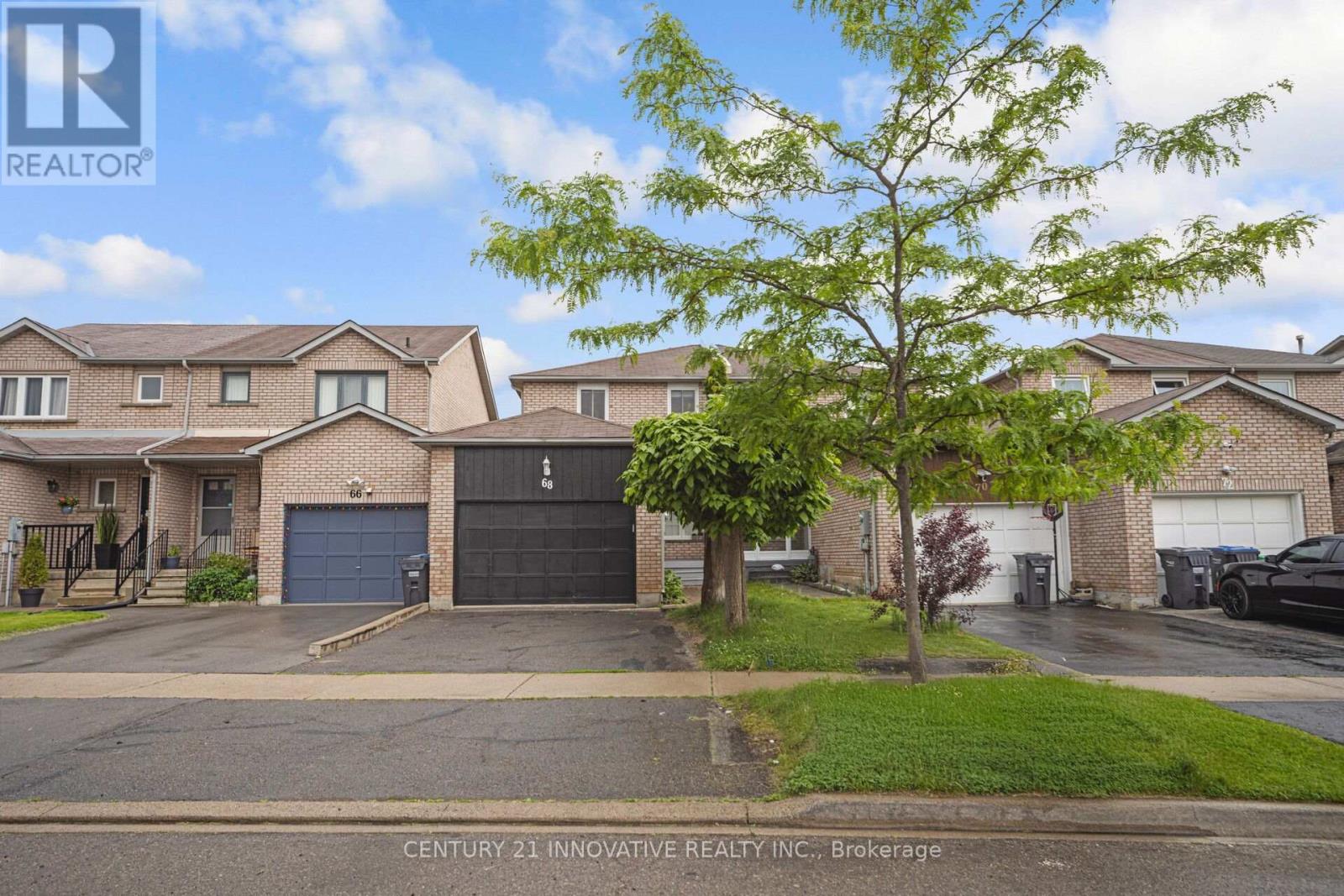 68 Cutters Crescent, Brampton (Fletcher's West), Ontario  L6Y 4J9 - Photo 1 - W12217380