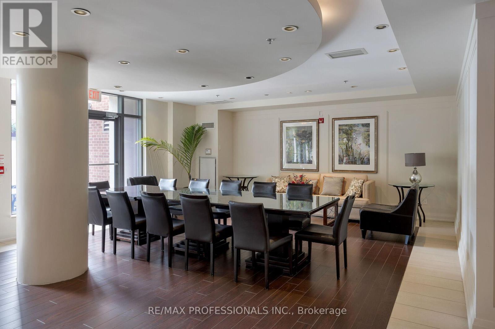 Lph7 - 9 Burnhamthorpe Crescent, Toronto (Islington-City Centre West), Ontario  M9A 0A6 - Photo 37 - W12213270