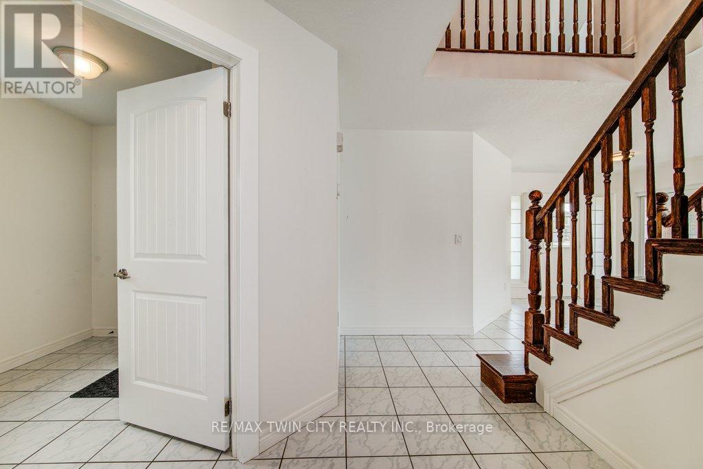 153 Starwood Drive, Guelph (Grange Road), Ontario  N1E 7G7 - Photo 21 - X12217201