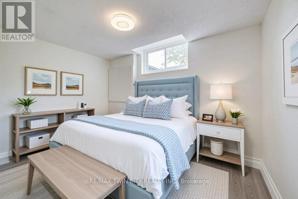 153 Starwood Drive, Guelph (Grange Road), Ontario  N1E 7G7 - Photo 40 - X12217201