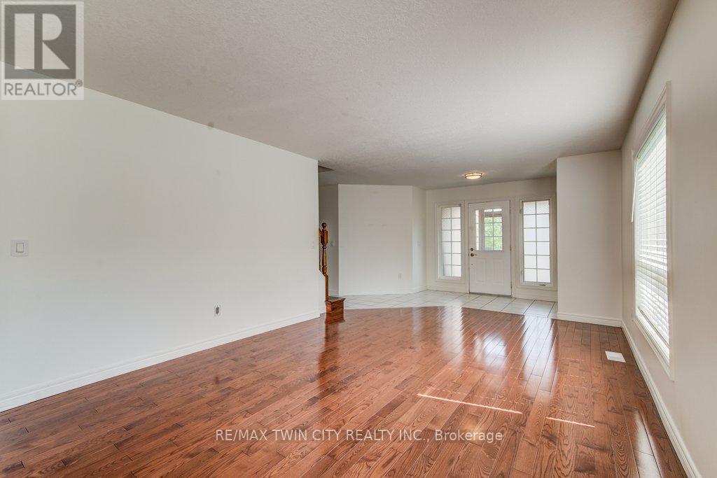 153 Starwood Drive, Guelph (Grange Road), Ontario  N1E 7G7 - Photo 6 - X12217201