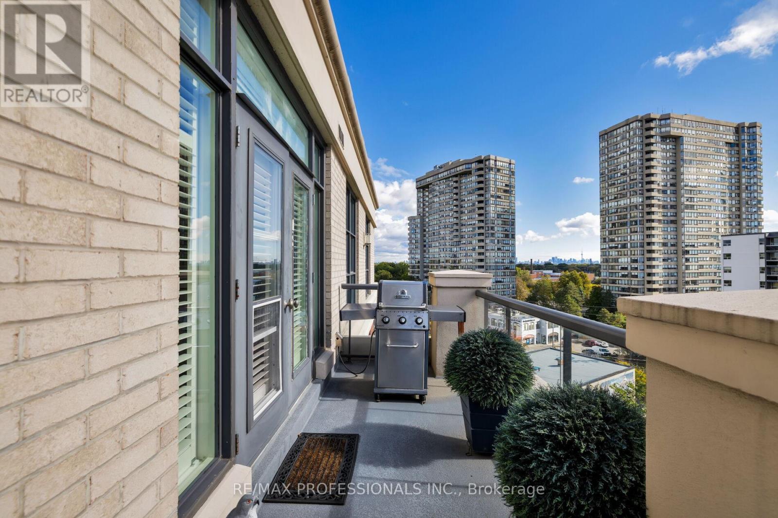 Lph7 - 9 Burnhamthorpe Crescent, Toronto (Islington-City Centre West), Ontario  M9A 0A6 - Photo 33 - W12213270