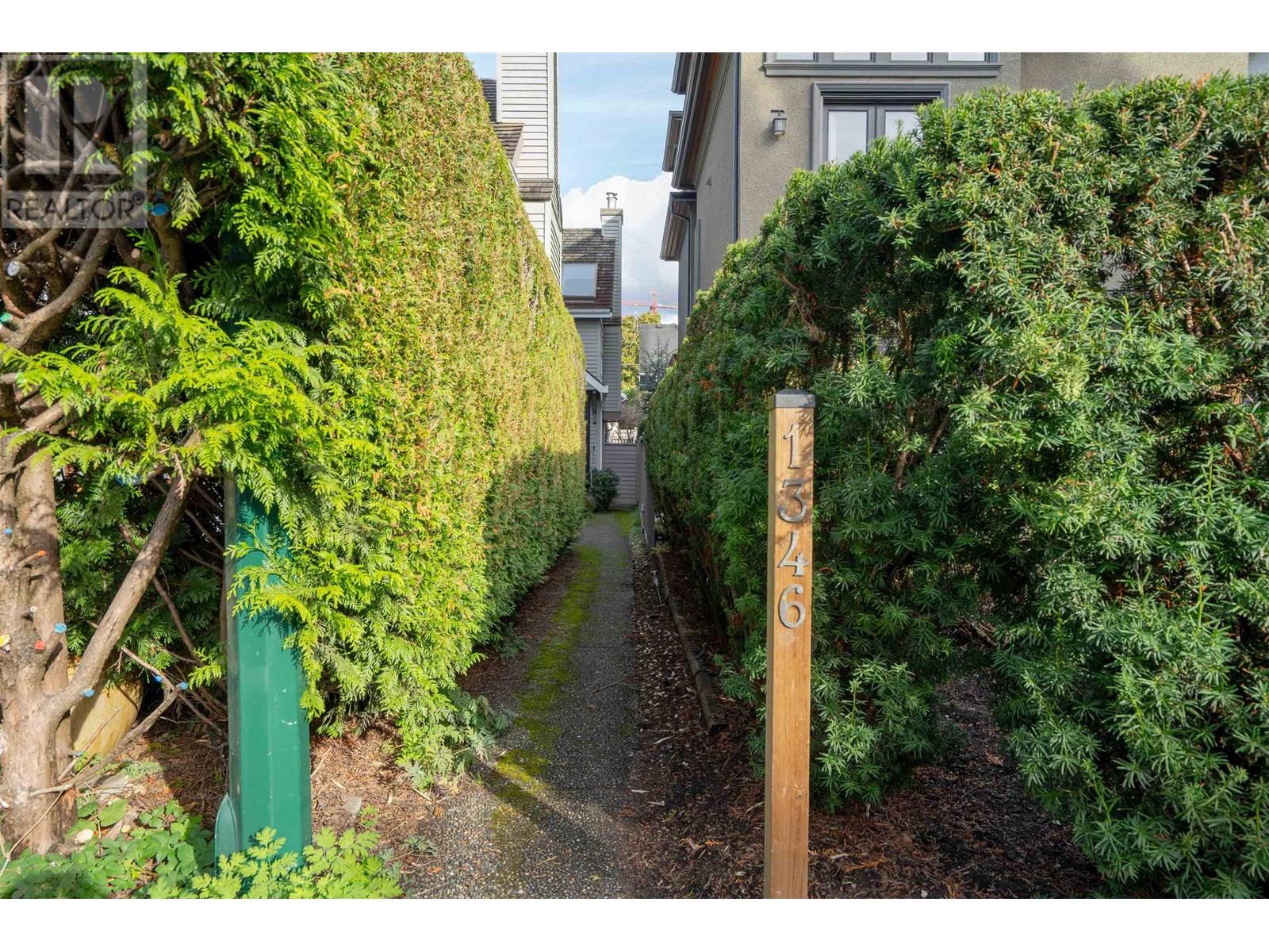 Property at 1346 LABURNUM STREET image 4