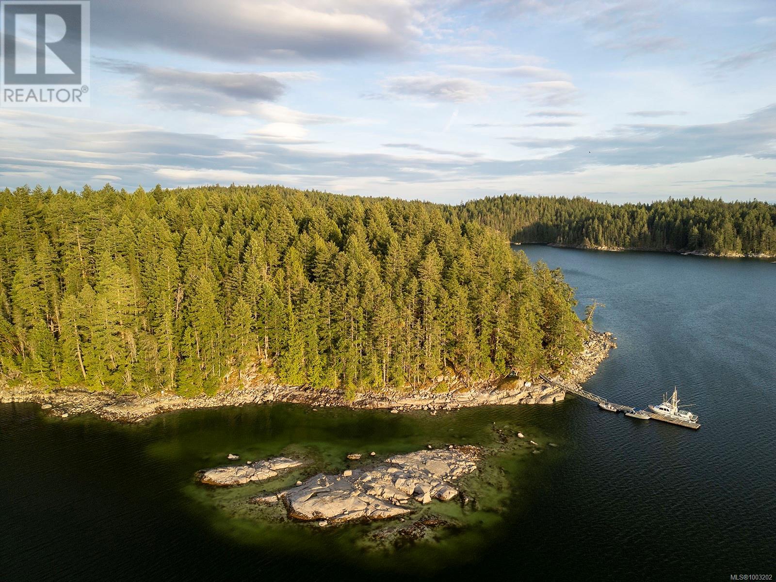 . Tan Island, Cortes Island, British Columbia  V0P 1Z0 - Photo 4 - 1003202