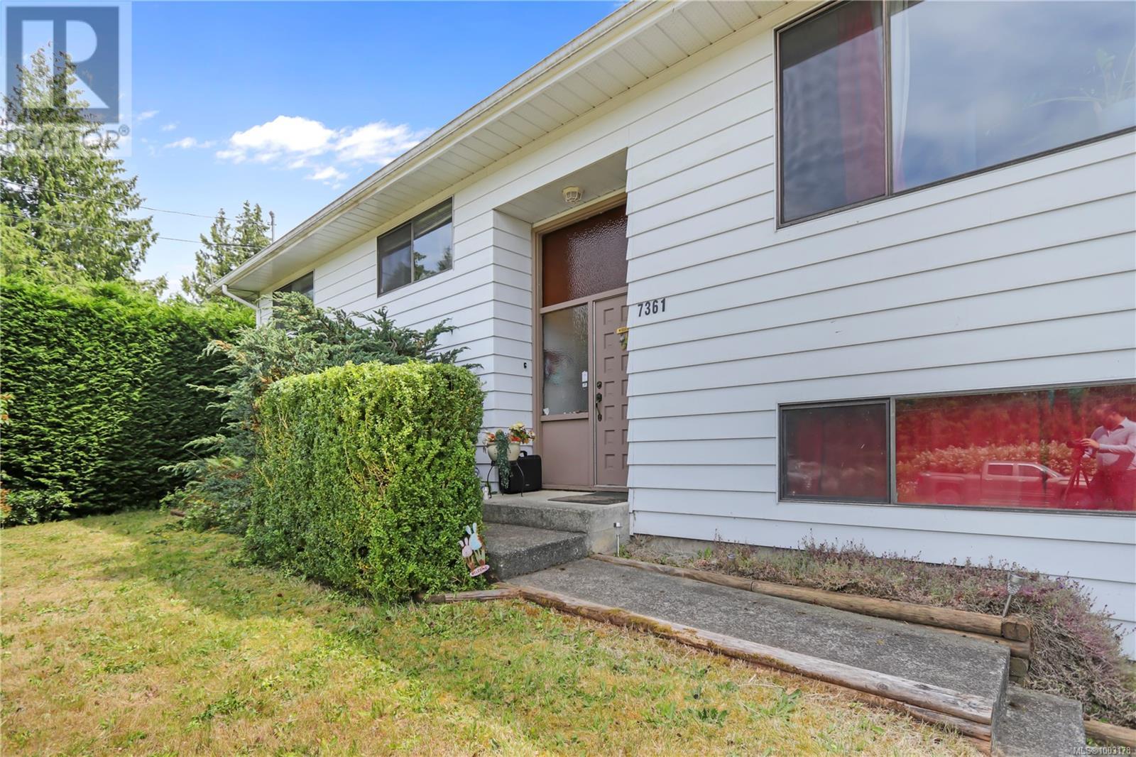 7361 Lynn Dr, Lantzville, British Columbia  V0R 2H0 - Photo 4 - 1003178