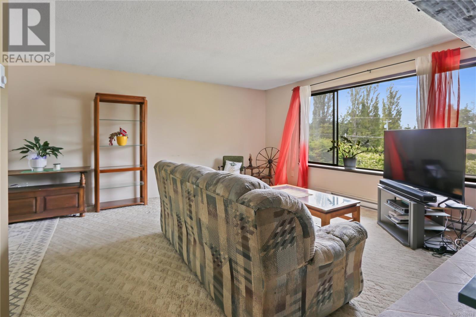 7361 Lynn Dr, Lantzville, British Columbia  V0R 2H0 - Photo 11 - 1003178
