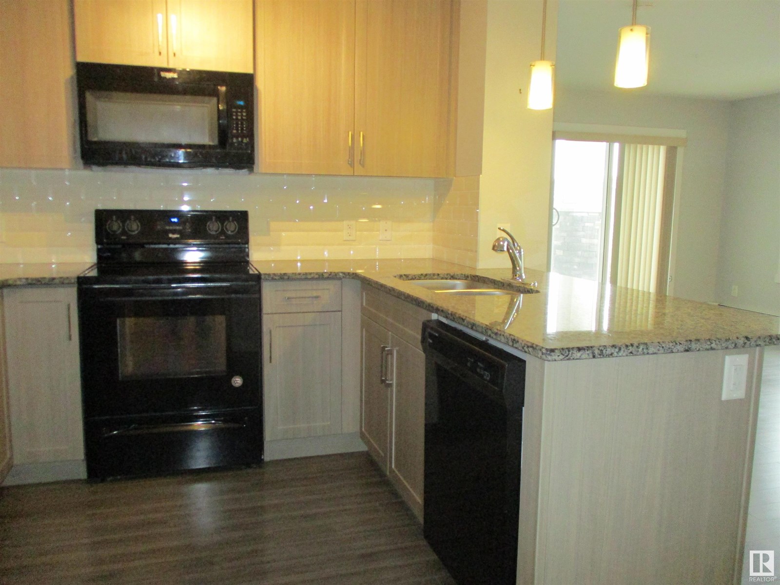 #221 3670 139 Av Nw, Edmonton, Alberta  T5Y 3N5 - Photo 13 - E4442082
