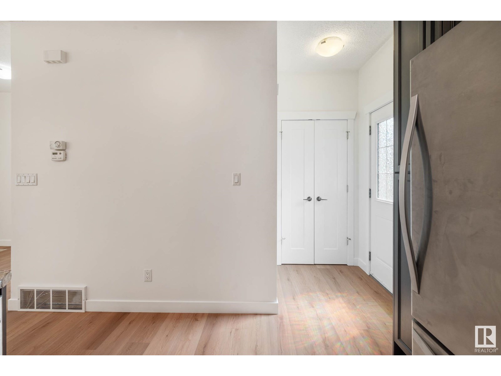 10152 160 St Nw, Edmonton, Alberta  T5P 3E7 - Photo 17 - E4442083