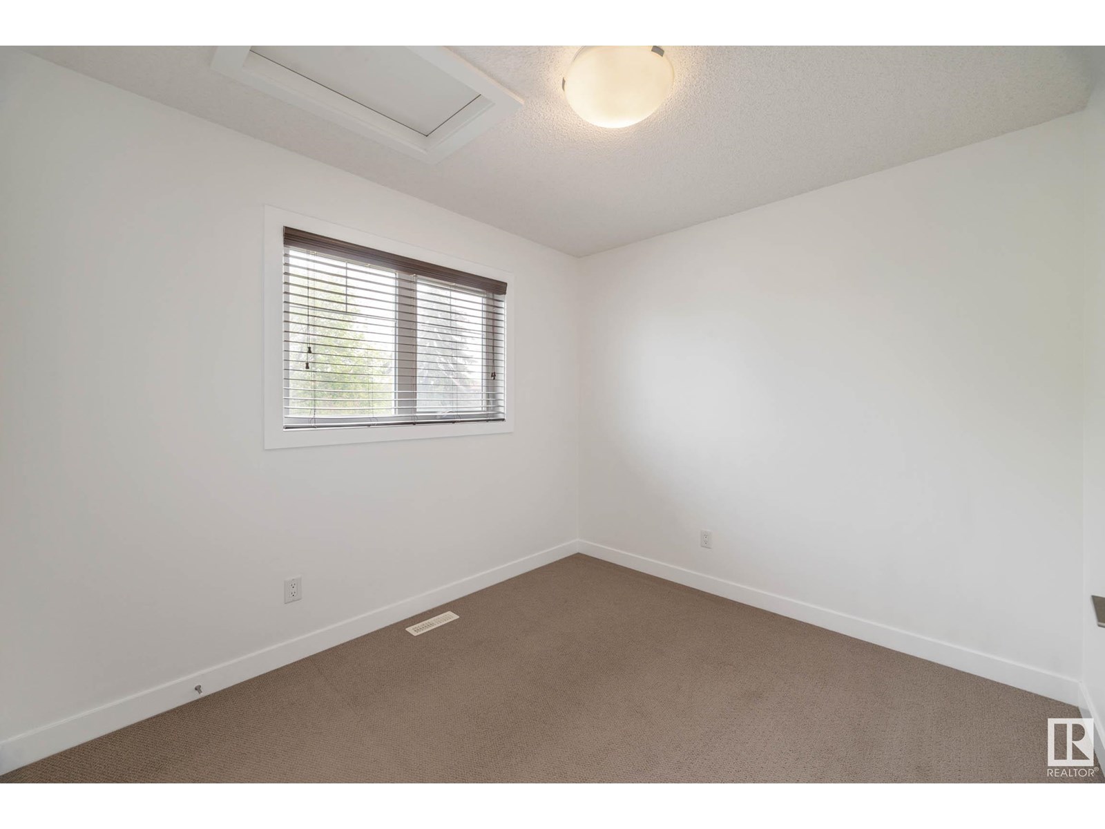 10152 160 St Nw, Edmonton, Alberta  T5P 3E7 - Photo 28 - E4442083