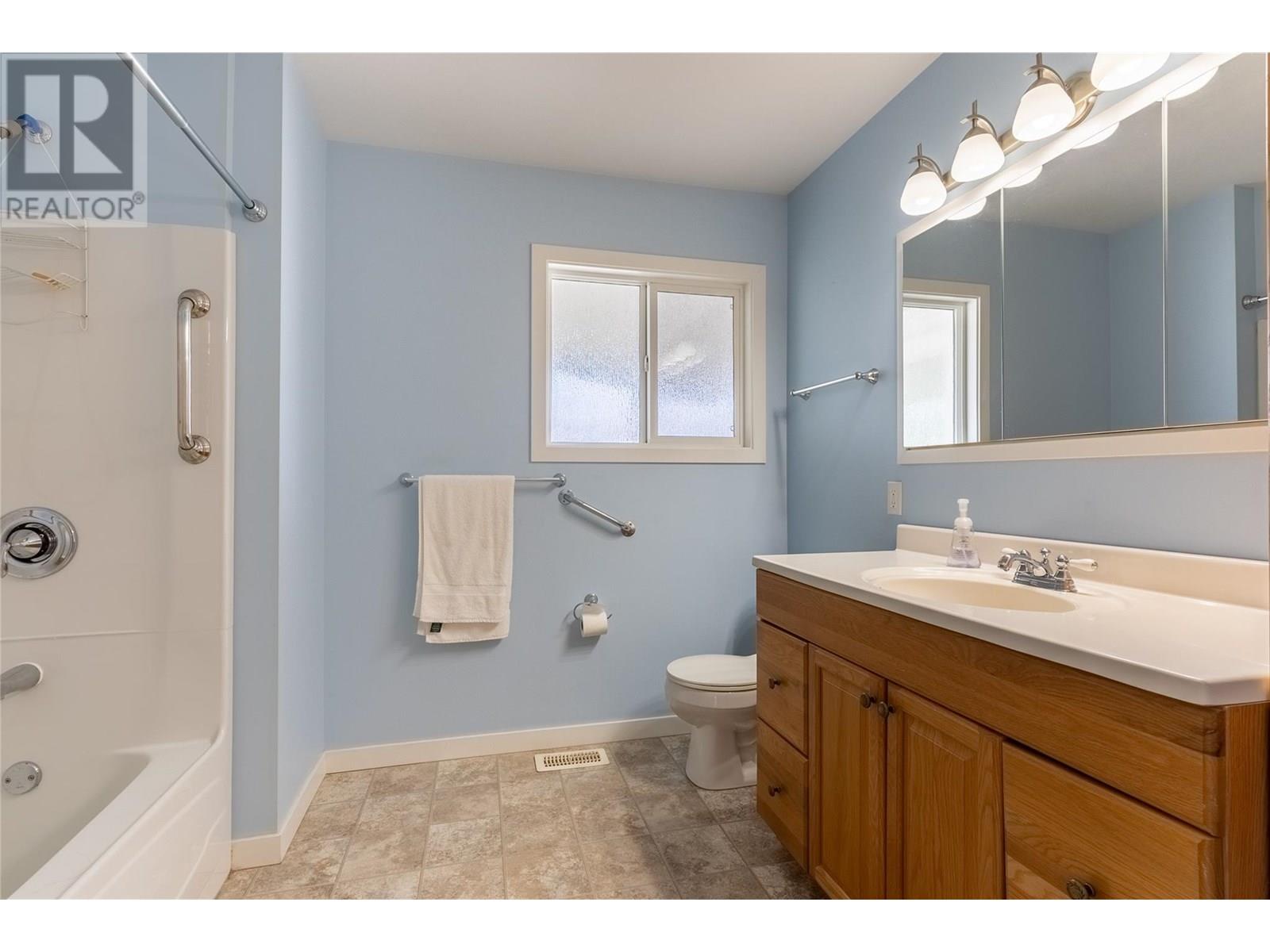 249 Chestnut Avenue, Kamloops, British Columbia  V2B 1L4 - Photo 17 - 10351833